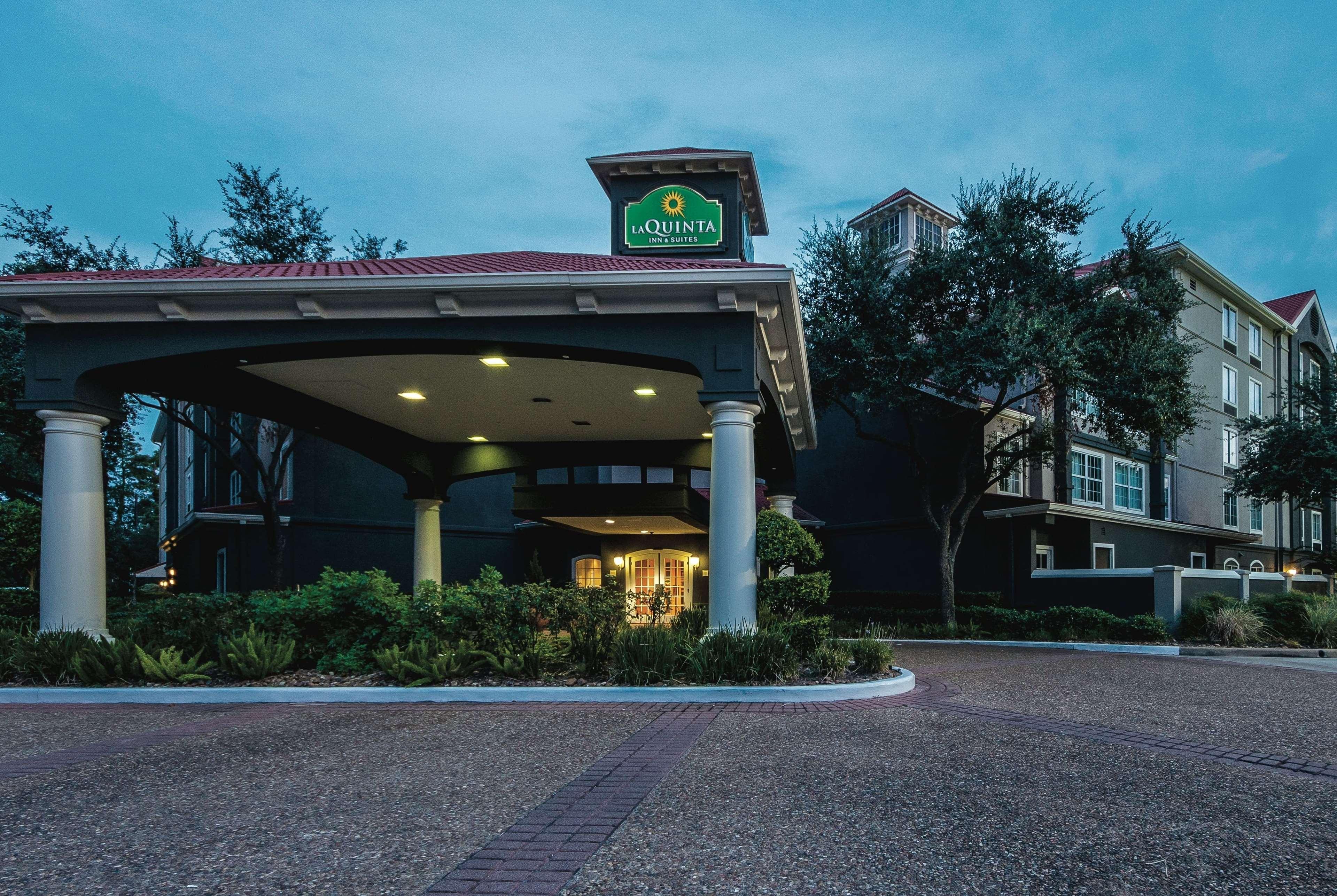 La Quinta Inn & Suites By Wyndham Houston Bush Iah South Εξωτερικό φωτογραφία